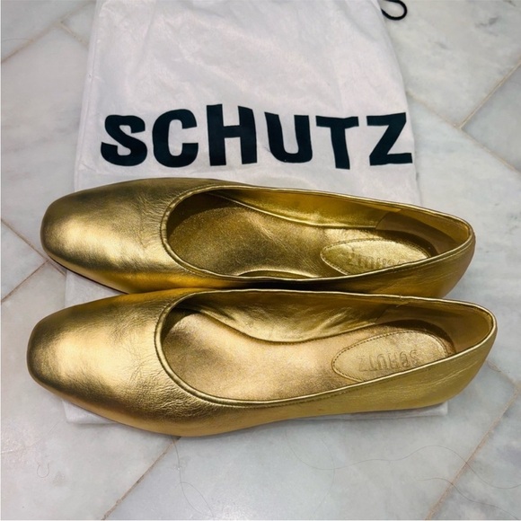 SCHUTZ Shoes - ❤️🔥Schutz - Gold Touro Ballet Flats - 9.5